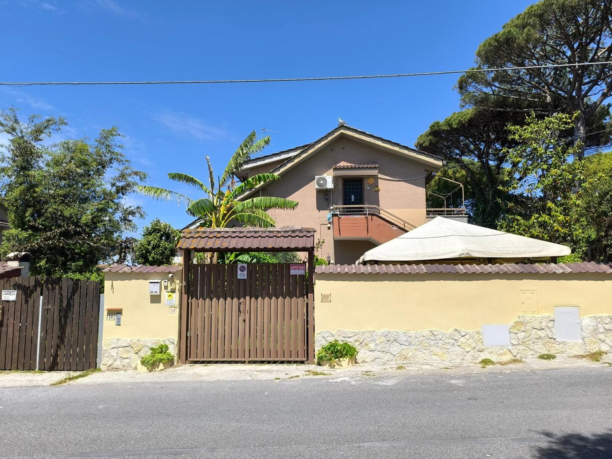 Villa Rimini - Seaview & Roman Holidays Apartments - Garden&Beach 300Mt Άντζιο Εξωτερικό φωτογραφία